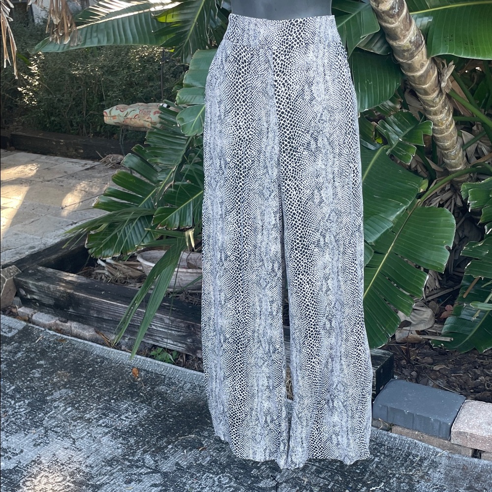 Jessica Simpson snake skin wide leg pants